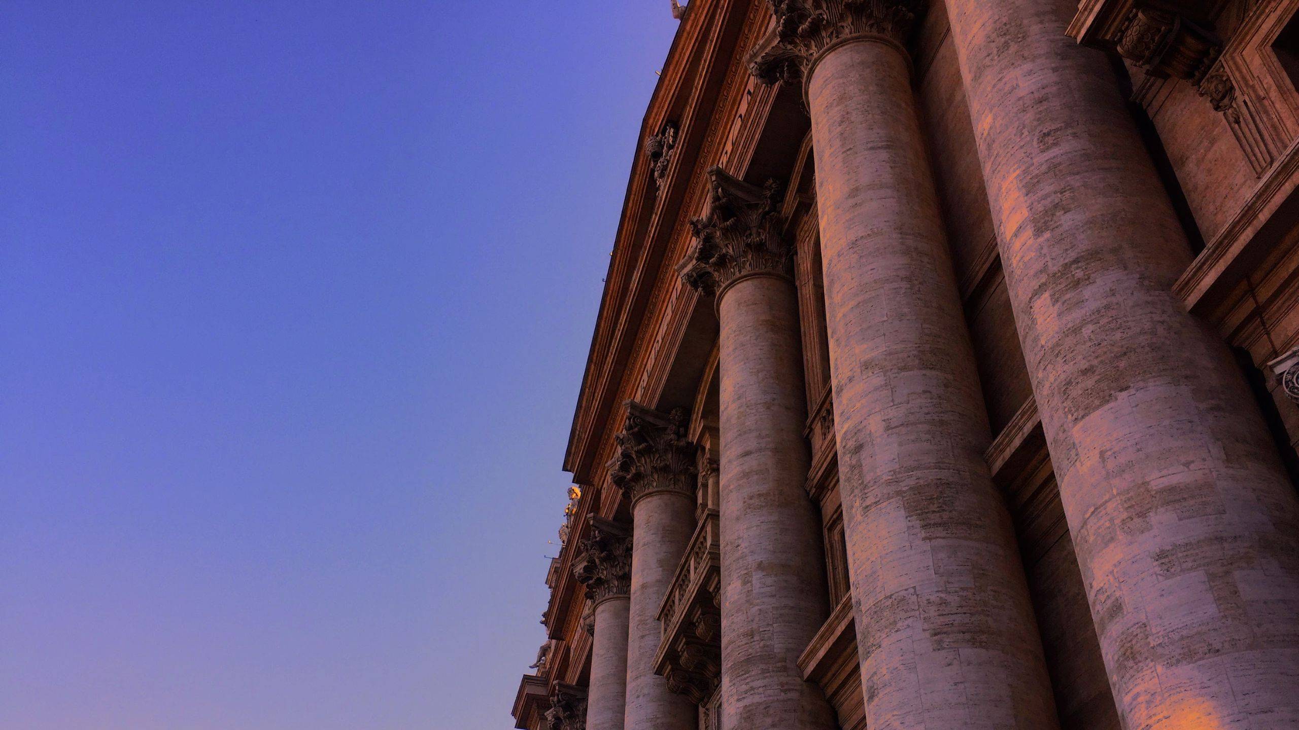 sfondo-esterno-san-pietro